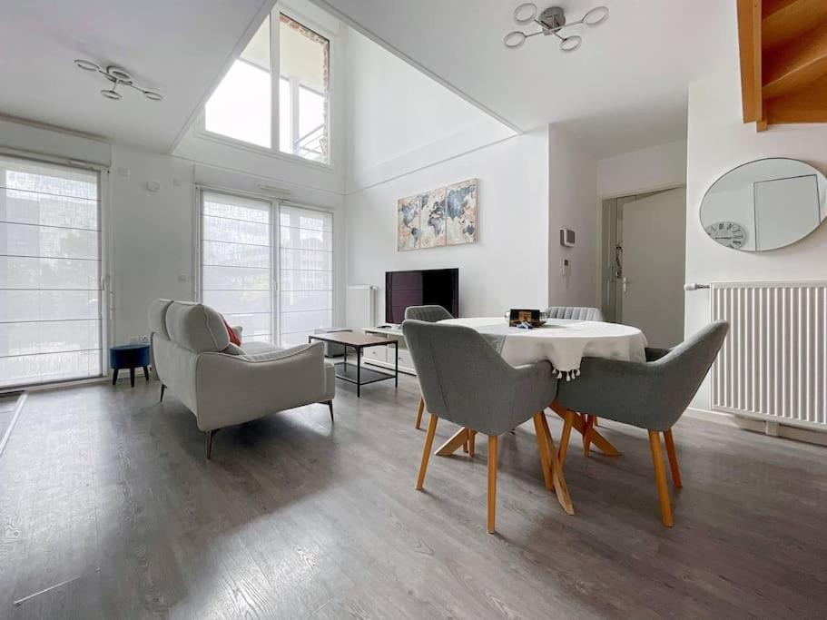 Le Colisee - Appartement Duplex Pour 6 A Disneyland Paris Montévrain Exterior foto